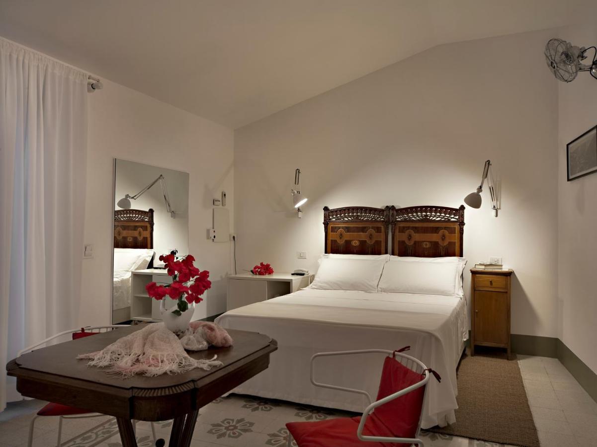 La Moresca Hotel 마리나디라구사 외부 사진